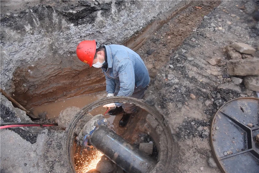 1585105404678441.jpg 640.webp.jpg